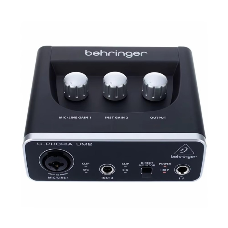 Behringer U-Phoria UM2 Sound C - đánh giá và giá Sound Card Usb